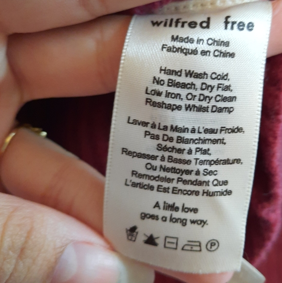 Aritzia Wilfred Free Tilberg Turtleneck Sweater in Heather Foulard - Picture 7 of 10